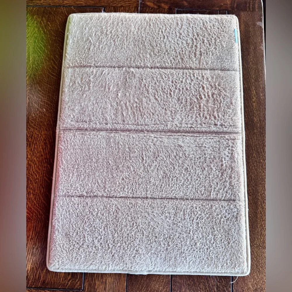23” Microfiber Memory Foam Soft Tan Bath Mat Rug w Rubber Non-slip Back